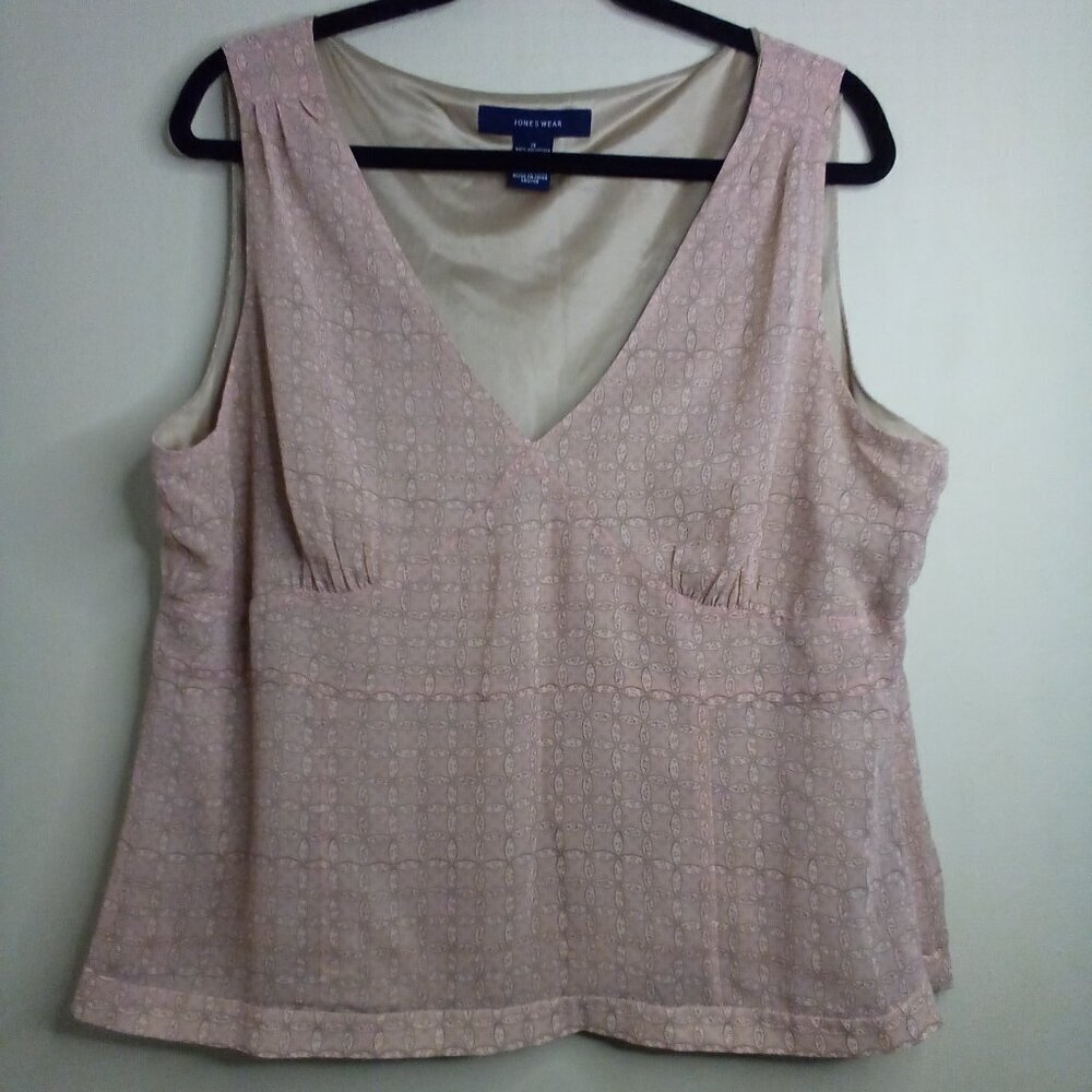 Jones Wear Blouse Women 18 Sleeveless Soft Satin Pattern Pink Tan